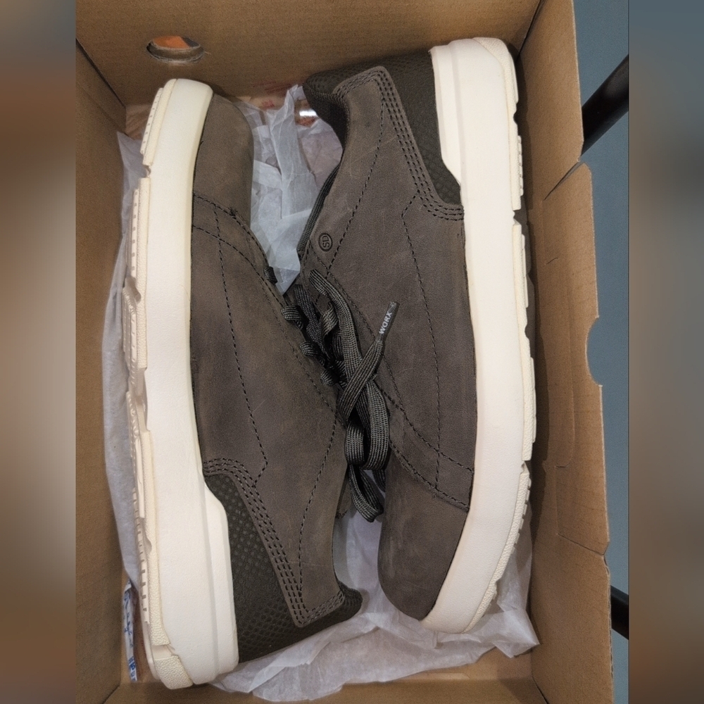 Worx Red Wing Women's Brown Casual Shoes Size 9